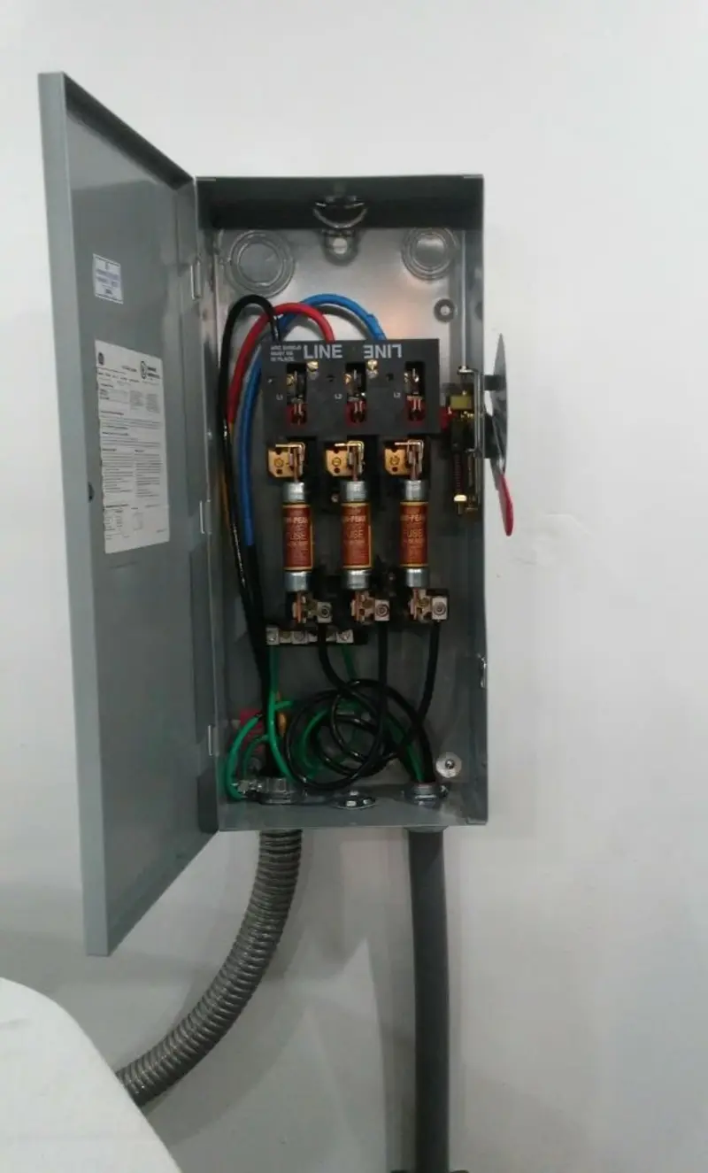 Three-phase disconnect switch installed for Smoke Detector Installation in Kittery